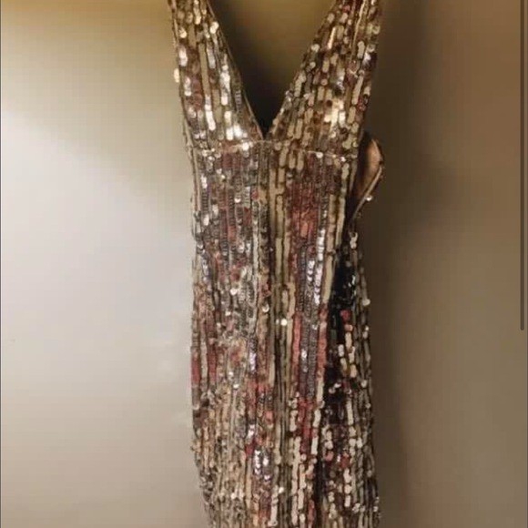 ☆ Forever21 Sequin Silver Dress ☆ - Picture 2 of 3